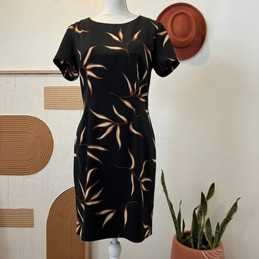 Vintage 90s K. C. Spencer Black Neutral Brown Leaf Print Short Sleeve Dress 