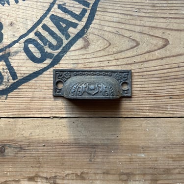 1890s Cast Iron Victorian Drawer Pull 
