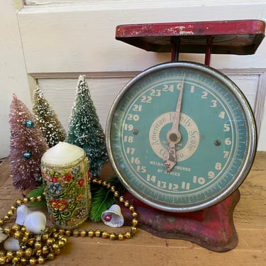 Antique American Family Kitchen Scale, Aqua And Red, Made In Chicago, Farmhouse Decor, Christmas Vignette, Shabby, READ ALL 