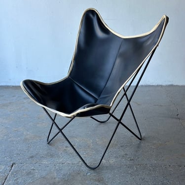 Mid Century Knoll Butterfly Chair by Jorge Ferrari Hardoy Bonet and Kurchan 
