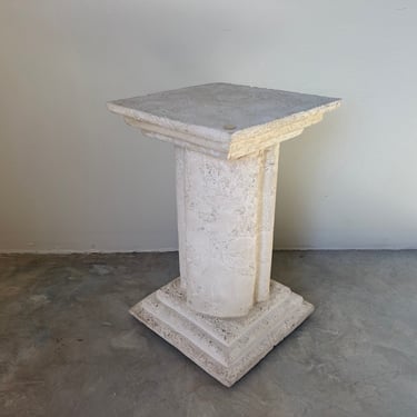 Vintage Faux Coral Stone Plaster Pedestal / Side Table 