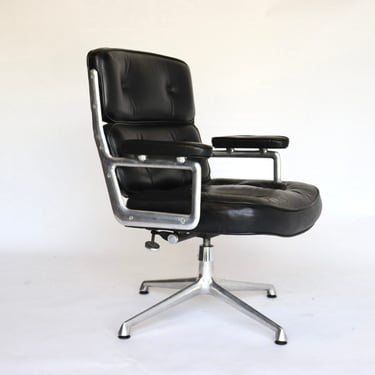 Time Life Lobby Lounge Chair by Charles & Ray Eames for Herman Miller