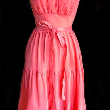 girls smocked dress Sarah Louise Pink Smocked Dress with Bows 3Y