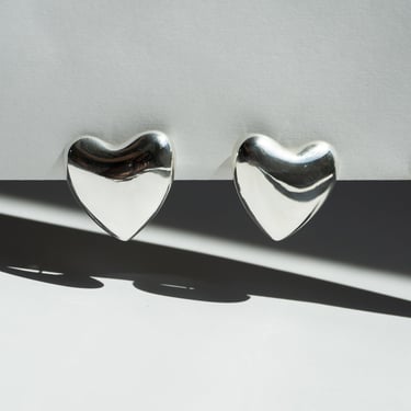 Voluptuous Heart Earrings in Silver