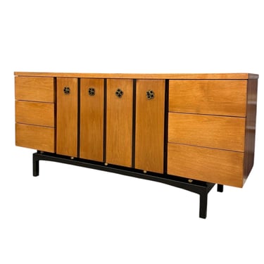 Free shipping  within continental US- Vintage Mid Century Modern 9 Drawer Dresser by Hooker for Mainline Furniture 