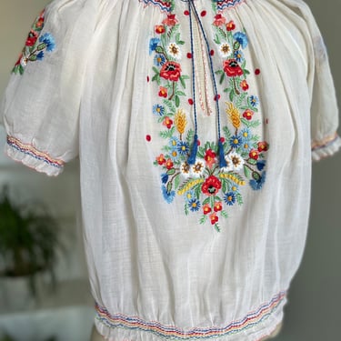 1930s Hungarian Embroidered Blouse 38 Bust 