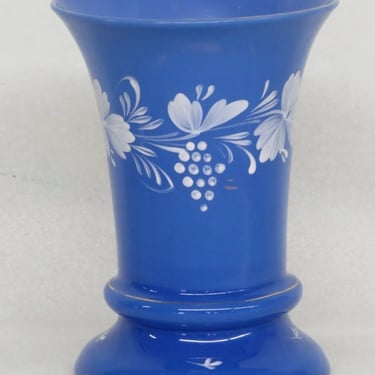 Blue and White Hand Painted Grapevine Glass Small Cup Vase 3256B