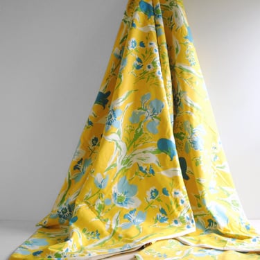 Vintage Yellow and Blue Floral Fabric, 8 1/2 Yards of Waverly Fabrics Scotchgard Plus Cotton Vintage Fabric 
