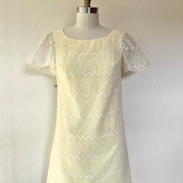 1960s Lemon yellow shift dress with lace overlay 