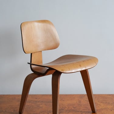 Early Edition LCW Lounge Chair by Charles and Ray Eames for Herman Miller