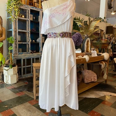 1970s slinky white dress, one shoulder, vintage wrap style dress, screen printed, 27, disco style, shawl collar, hankie, carrie bradshaw 