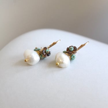 River Song | Cultured Pearl with Flower Earrings