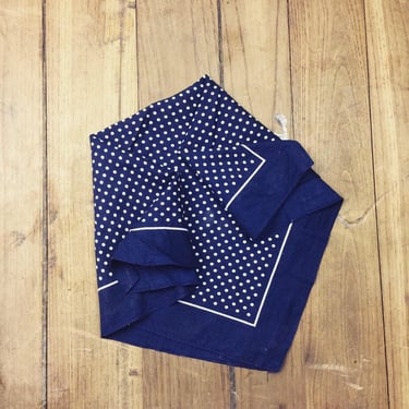 Small spotted Dutch dead stock bandana. Navy and white. Softened in a special wash process 