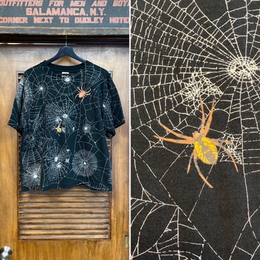 Vintage 1990’s Spider x Spiderweb Goth Punk AOP Cotton T-Shirt, Fruit of the Loom, 90’s Tee Shirt, Vintage Clothing 