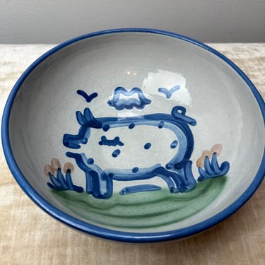MA Hadley bowl~ ceramic farm animal theme Pig~ vintage bowl 8” serving size 