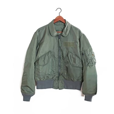 vintage flight jacket / bomber jacket / 1990s Alpha Industries CWU-45/P flight jacket Medium 