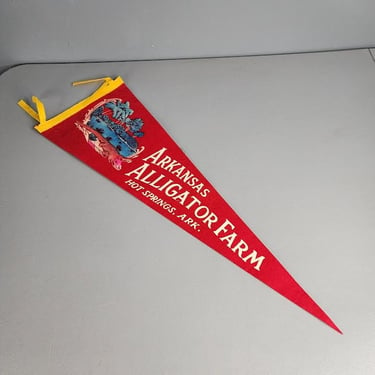 Vintage Arkansas Alligator Farm Hot Springs, Ark. Souvenir Felt Pennant Flag 