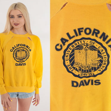 UC Davis Sweatshirt 80s University California Sweater Aggies Graphic Shirt UCD College Raglan Sleeve Yellow Distressed Vintage 1980s Small S 
