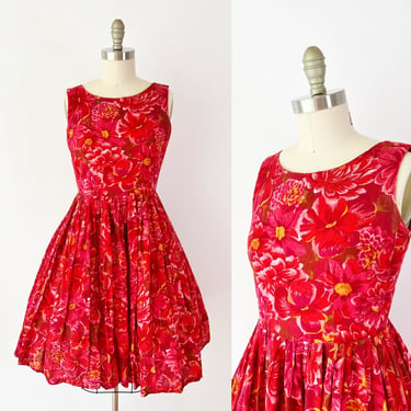 SIZE S / 6 Y2K 00s Sleeveless Fit & Flare Cotton Dress - Red Tropical - Newport News Does 50s 