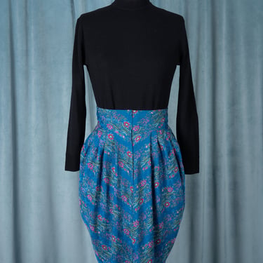 Stunning 1980s Ungaro 100% Silk Floral Print Exaggerated Tulip Skirt with Zipper and Pockets! 