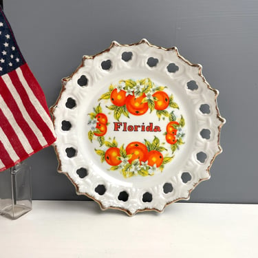 Florida oranges decorative souvenir plate - 1970s vintage 