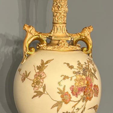 Royal Worcester blush ivory vase dog handles #1569 