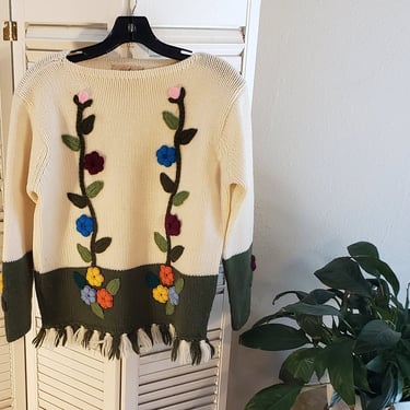 Vintage 60s Fringy Mod Flower Power Wool Cardigan / Applique Flowers / Fringe / Made in Hong Kong 