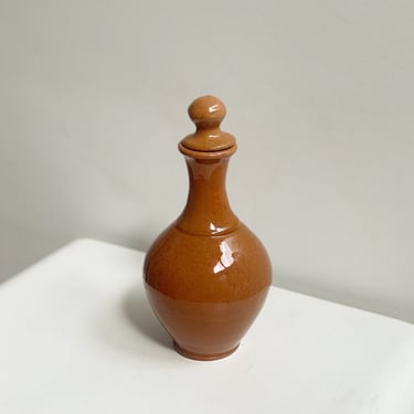 Terracotta Water Vessel With Stopper