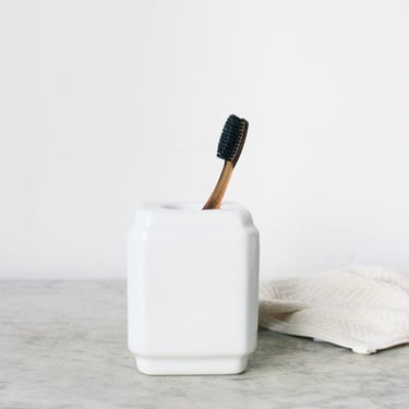 Porcelain Toothbrush Caddy