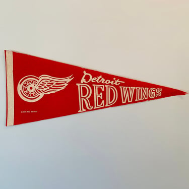 Vintage 1970 Detroit Redwings NHL Pennant 