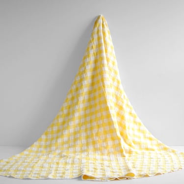 Vintage Yellow and White Gingham Tablecloth, Oval Tablecloth 