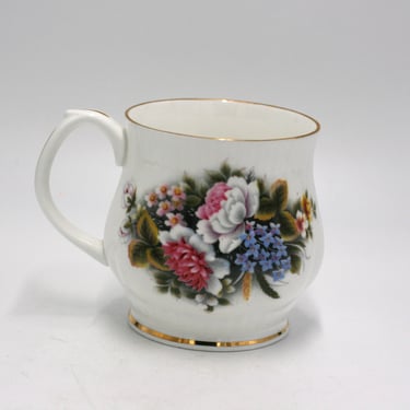 vintage Royal Windsor bone china mug made in England 