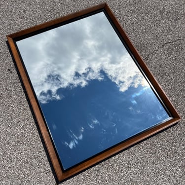 Stanley Mid-Century Modern Wall Mirror 32