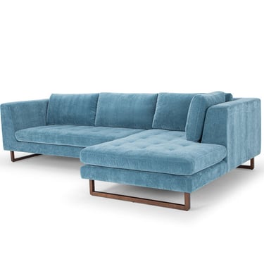 Sectional in Moss Navy (RHF)