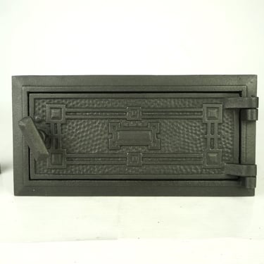 Cast iron oven door, antique Iron Door, rusty stove part,Iron Stove Door,  Antique Furnace,Cast Iron Salvage Front Panel, vintage metal door 