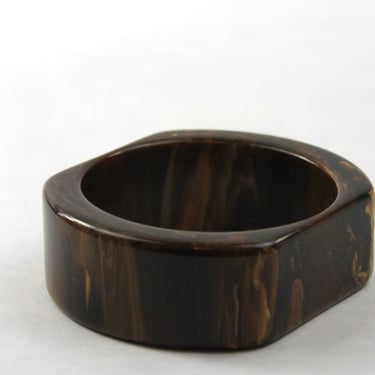 Chunky Bakelite Bangle Brown Marbleized Geometric 