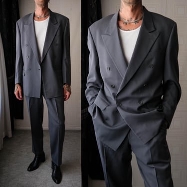 Vintage Men's 1940s Double-Breasted Striped Lavender Suit