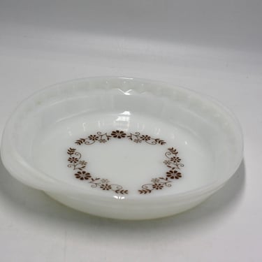 vintage Dynaware Pyr O Rey Pie plate with Brown Floral Motif 