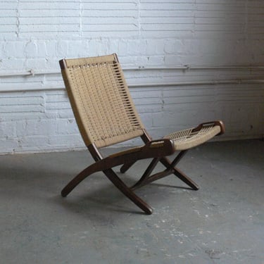 Vintage Hans Wegner Inspired Walnut Folding Lounge Chair 