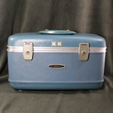 Vintage Boyle Travel Case | Retro Train Luggage | Cosmetic or Small Vintage Carry-On | Circa 1960s | Bixley Shop 