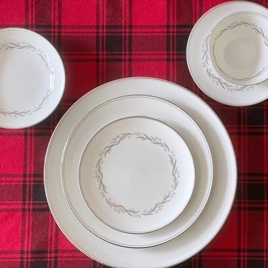 6 pc White and platinum china place settings. Mid century modern Noritake Almont porcelain dinnerware c. 1960. Elegant wedding china. 