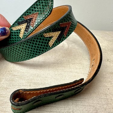 Vintage Green leather belt strap~ snap on/ off your own buckle~ Southwestern style Women’s Skinny trouser belt~ deco design / size Med 