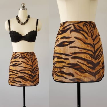 On hold for Patsy**1970s Vintage Vanity Fair Leopard Print Slip 70s Lingerie 70's Loungewear Women's Vintage Size Small 
