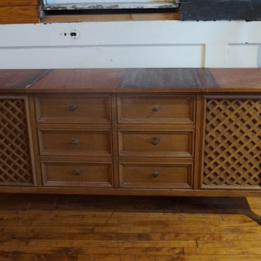 Light Wood Zenith Record Player Console