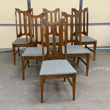 Set of 6 Mid-Century Modern Bassett Prestige Walnut Dining Chairs 