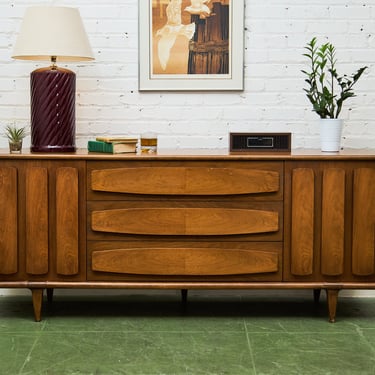 American of Martinsville アメリカ　ヴィンテージ　izz American of Martinsville from vintage, modern and artisan