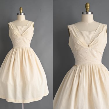 vintage 1950s Dress | Natural Ivory Cotton Floral Embroidered Full Skirt Dress | Medium 