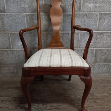 Dining Room Chair with Arms 21 x 39.25 x 22
