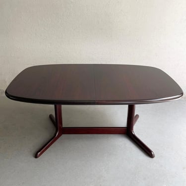 Danish Modern Rosewood Extension Dining Table By Dyrlund