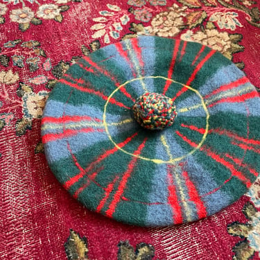 Vintage 1950’s ‘60s Scottish plaid tartan tam | McDonald of the Isles wool tam with confetti pompon, made in Scotland 